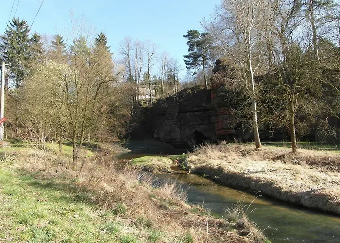 Roubenka Nad Rekou * Noviny pod Ralskem